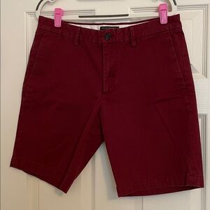 Banana Republic Aiden 9” Short burgundy